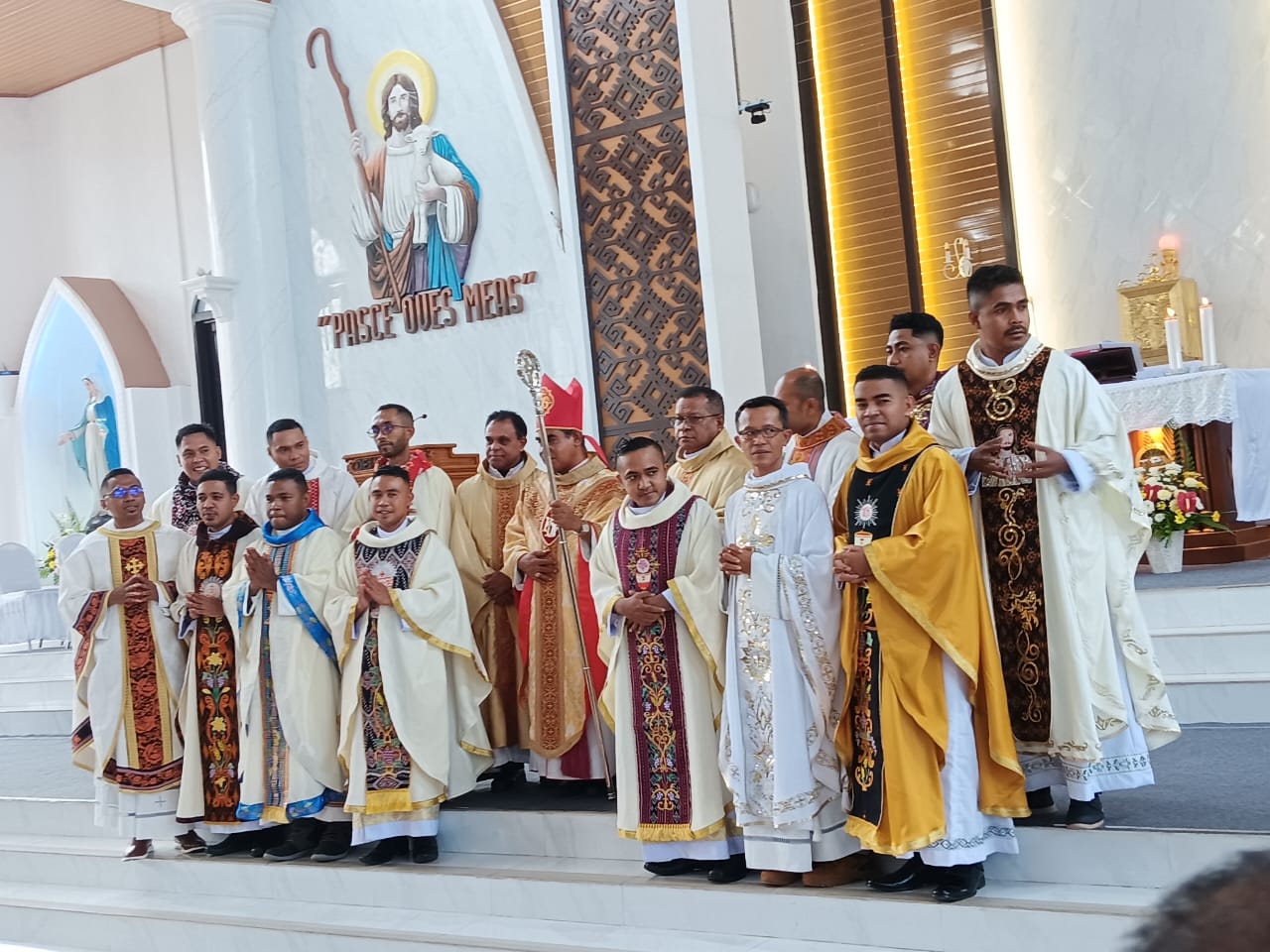 Ordenación sacerdotal de Bonefasius Amadoren